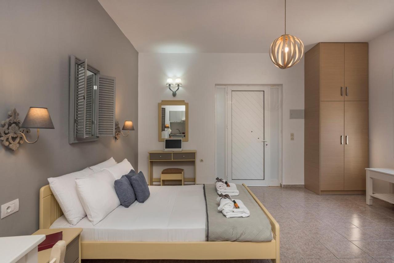 Wave Rooms Maleme  Bagian luar foto