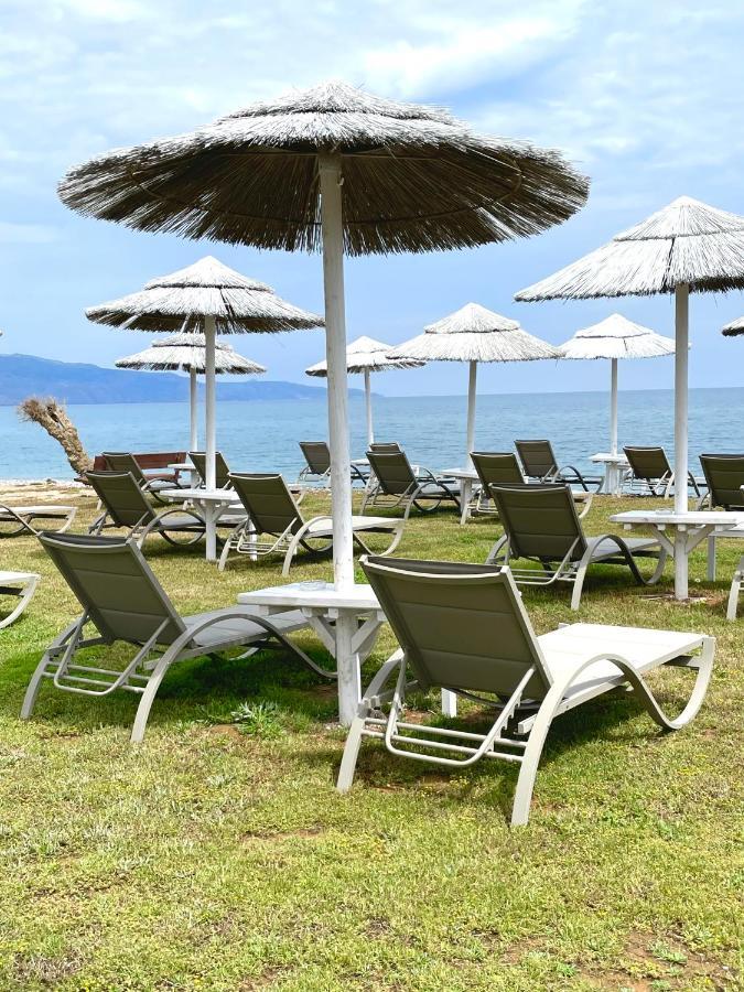 Wave Rooms Maleme  Bagian luar foto
