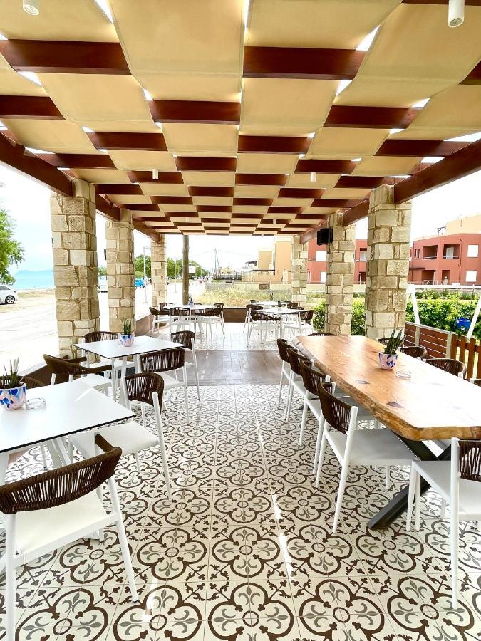 Wave Rooms Maleme  Bagian luar foto