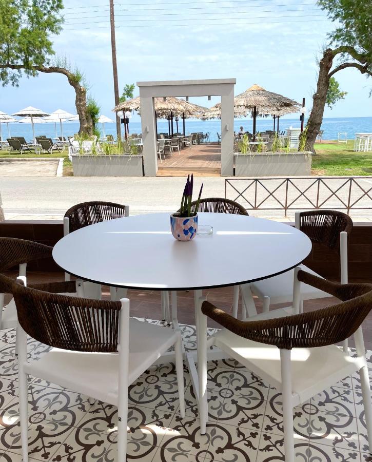 Wave Rooms Maleme  Bagian luar foto